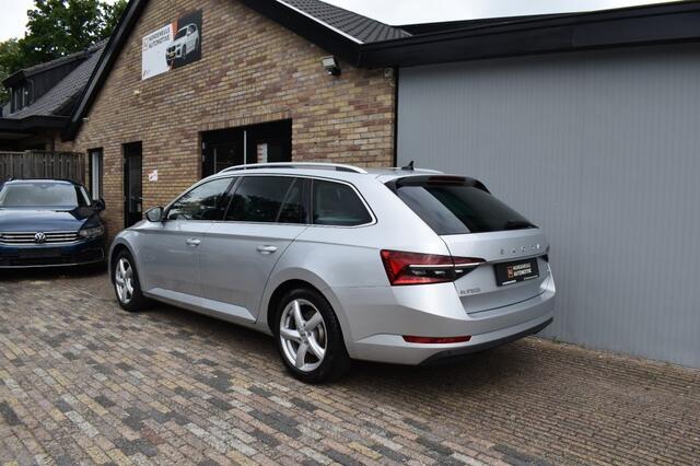 Skoda SUPERB 1.4 TSI IV BNS ED. ACC, Lane, Xenon, AUT, Virtual