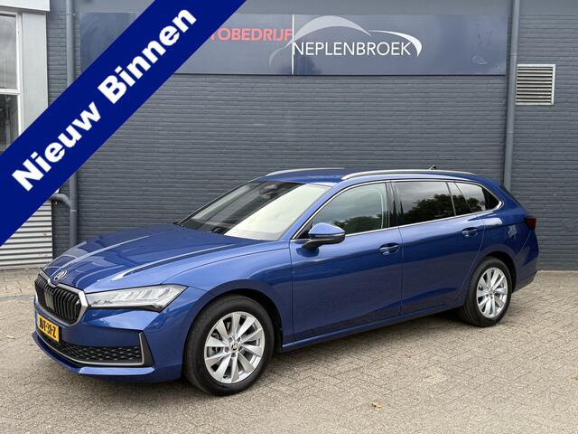 Skoda SUPERB Combi 1.5 TSI MHEV Business Edition 2024 km 27.147 1e eigen Vol optie !!
