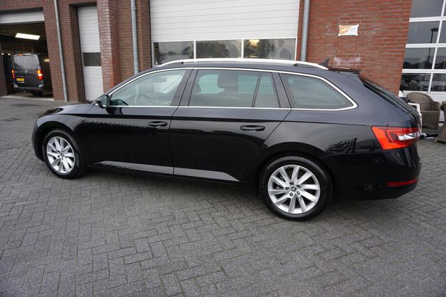 Skoda SUPERB 1.4 TSI IV STYLE BUSINESS EDITION LUXE DEALER ONDERHOUDEN DEC 2020 PANORAMADAK FULL LED CAMERA ELECTR.STOELEN+MEMORY ALCANTARA CANTON NAVI ANDROID/APPLECARPLAY NAVI PDC V+A+ASSIST CRUISE CLIMA ENZ...