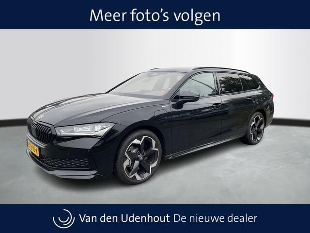 Skoda SUPERB Combi 1.5 TSI eHybrid 204pk PHEV Sportline Business DSG / Navigatie / Stoel+Stuurverwarming / Camera / Trekhaak wegklapbaar