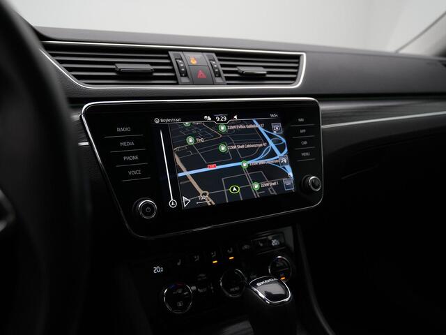 Skoda SUPERB Combi 1.5 TSI 150 DSG ACT Style Business Edition Plus | Panoramadak | Trekhaak | Geheugenstoel | Stuur-/stoelverwarming | Achteruitrijcamera