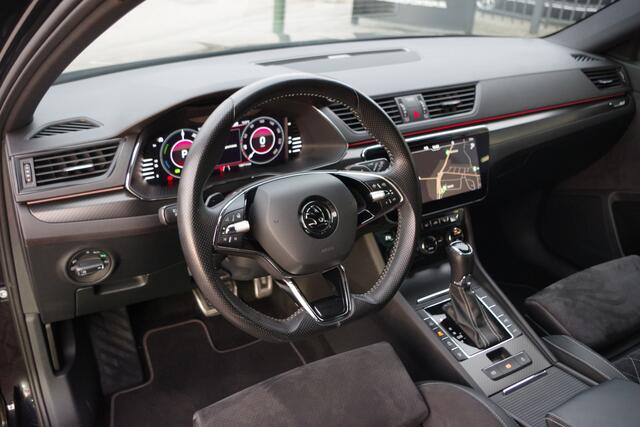 Skoda SUPERB Combi 1.4 TSI iV 218 PK Sportline BNS PHEV, 4 x Stoelverwarming, 360 Camera, DCC,