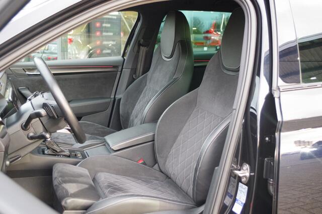 Skoda SUPERB Combi 1.4 TSI iV 218 PK Sportline BNS PHEV, 4 x Stoelverwarming, 360 Camera, DCC,