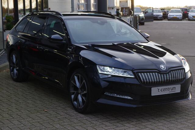 Skoda SUPERB Combi 1.4 TSI iV 218 PK Sportline BNS PHEV, 4 x Stoelverwarming, 360 Camera, DCC,