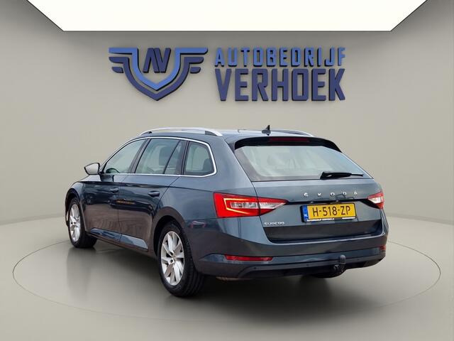 Skoda SUPERB 1.5 TSI Business Edition Trekhaak - Carplay - NL Auto