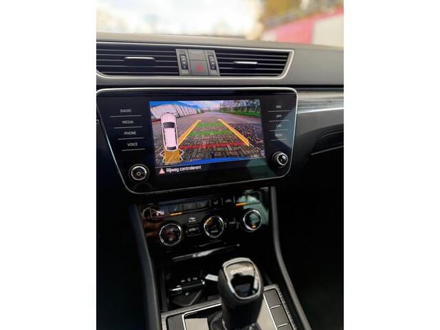 Skoda SUPERB 1.4 TSI iV stoel en stuur verwarming trekhaak