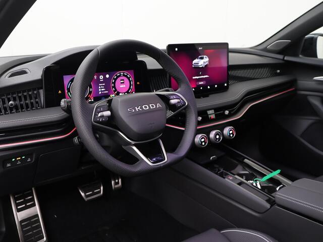 Skoda SUPERB combi Sportline Business 1.5 TSI PHEV 204 PK | Gratis E-Bike | 19" Lichtmetalen velgen | Panorama dak | Canton Geluid | Suite leder |