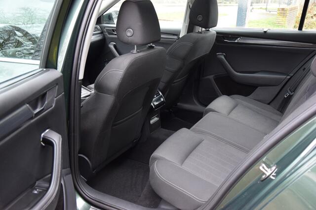 Skoda SUPERB Combi 1.4 TSI iV Business Edition Plus PHEV | Plug-in Hybride | Org. NL | BOVAG Garantie | Virtual Cockpit | Apple Carplay/Android Auto | Elektrische Voorstoelen met geheugen | Verwarmde Voorruit + Stoelen |