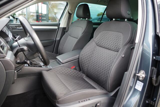 Skoda SUPERB Combi 1.4 TSI iV 218 PK Business Edition Plus, Memory, LED, Adap. Cruise Control