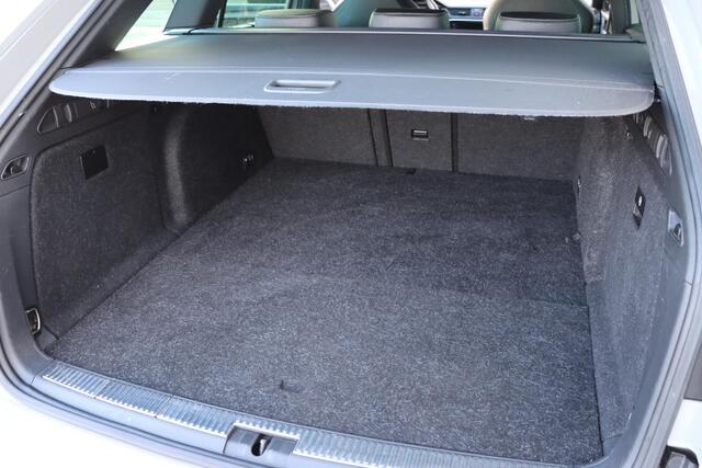 Skoda SUPERB Combi 1.4 TSI iV Sportline Business 218pk DSG6