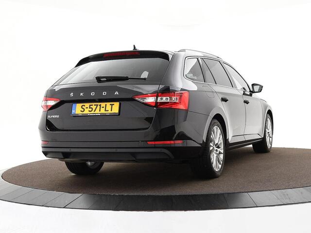 Skoda SUPERB Combi 1.5 Tsi 150pk DSG ACT Business Edition Plus · Apple/Android Car Play · Camera · Keyless · Elek. Achterklep · Cruise Control · Stoelverwarming · 18'' Inch · Garantie t/m 23-03-2027 of 100.000km
