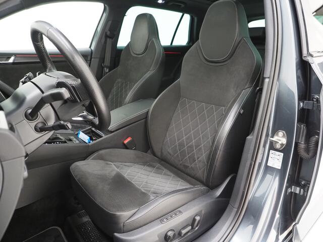 Skoda SUPERB Combi 1.4 TSI iV Sportline | Panoramadak | Canton | Trekhaak | 360 | Keyless | Adaptive Cruise | Carplay