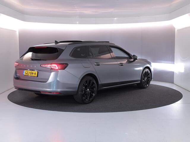 Skoda SUPERB combi 1.5 TSI MHEV First Edition 150 pk Automaat (DSG) | Verlengde garantie | Navigatie | Panoramadak | Parkeersensoren | Achteruitrijcamera | Matrix LED koplampen | Stoelverwarming |