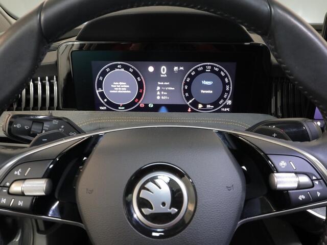 Skoda SUPERB combi 1.5 TSI MHEV First Edition 150 pk Automaat (DSG) | Verlengde garantie | Navigatie | Panoramadak | Parkeersensoren | Achteruitrijcamera | Matrix LED koplampen | Stoelverwarming |