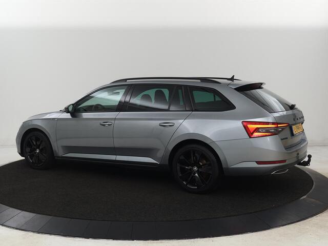 Skoda SUPERB 1.4 TSI iV Sportline | Trekhaak | 360 Camera | Achterbankverwarming | Adaptive cruise | Alcantara | Matrix LED | Carplay | Keyless | Sportstoelen | Memory | Navigatie | Stuurverwarming | PHEV | Plug In