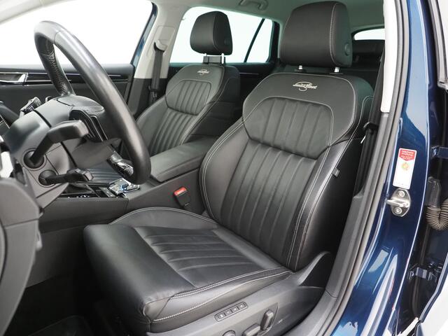 Skoda SUPERB Combi 1.4 TSI iV Laurin & Klement | Panoramadak | Canton | Camera | Memory | Virtual | Keyless | Adaptive Cruise