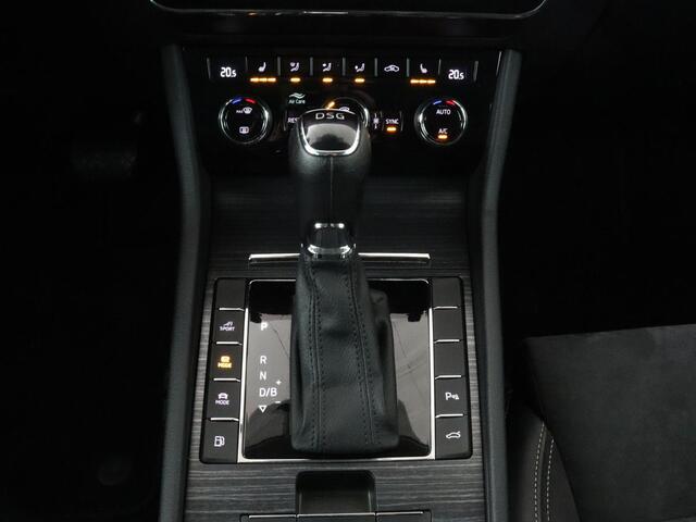 Skoda SUPERB 1.4 TSI iV Business Edition Plus | Trekhaak | Leder/Alcantara | Adaptive cruise | Stoelverwarming | Canton Sound | Camera | Carplay | Navigatie | Keyless | Full LED | Virtual Cockpit | PHEV | Plug In