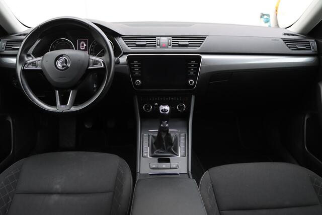 Skoda SUPERB Combi 1.4 TSI ACT Style Business