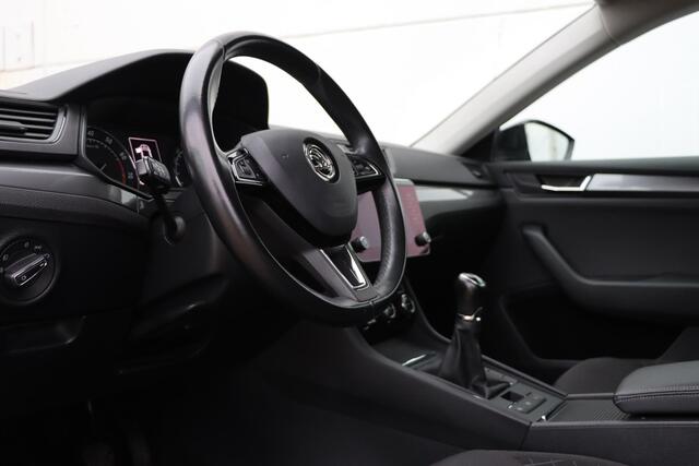 Skoda SUPERB Combi 1.4 TSI ACT Style Business