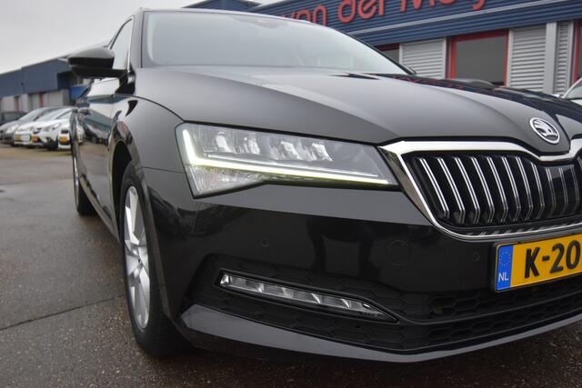 Skoda SUPERB Combi 1.5 TSI ACT Business Edition , CLIMATR , NAVI , LED KOPL , CR CONTR , PDC V+A ,