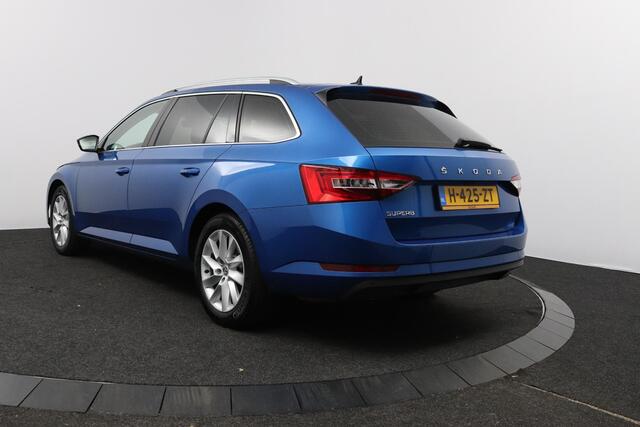 Skoda SUPERB Combi 1.5 TSI 150pk DSG ACT Business Edition | Navigatie | Stoelverwarming | Camera |
