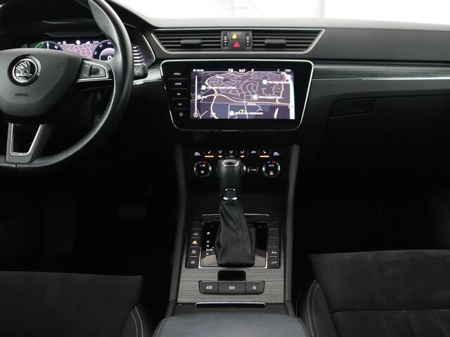 Skoda SUPERB 1.4 TSI iV Business Edition | Leder/Alcantara | Stoelverwarming | Canton Sound | Memory | Virtual Cockpit | Carplay | Camera | Navigatie | Cruise control | PHEV | Plug In