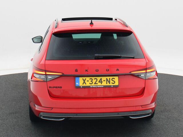 Skoda SUPERB Combi 1.5 TSi 150 Pk Automaat Sportline Business | Panoramadak | Trekhaak | Virtual Cockpit | Adaptive Cruise | Camera | LED | 19 Inch | 53.466 Km!