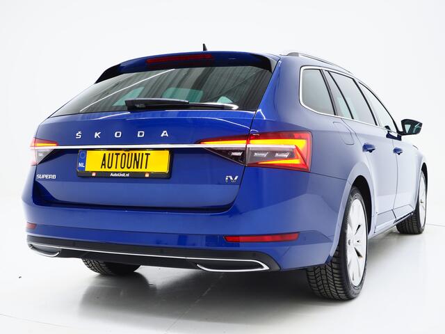 Skoda SUPERB Combi 1.4 TSI iV Laurin & Klement | Panoramadak | Massage | Trekhaak | Canton | Leder | 360 | Keyless | Adaptive Cruise