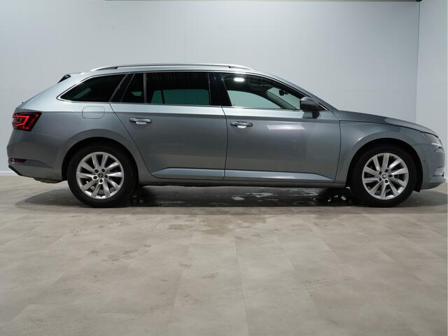 Skoda SUPERB Combi 1.5 TSI 150pk DSG ACT Business Trekhaak Navigatie MemorySeat Leer Canton Privacy glass 72
