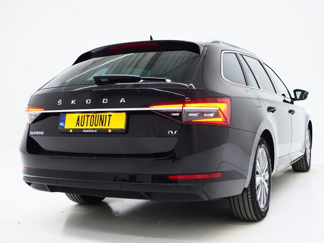 Skoda SUPERB Combi 1.4 TSI iV 218PK Style | Panoramadak | Adaptive Cruise | Camera | Memory | Virtual | DAB | Carplay