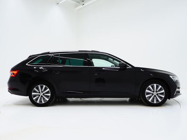 Skoda SUPERB Combi 1.4 TSI iV 218PK Style | Panoramadak | Adaptive Cruise | Camera | Memory | Virtual | DAB | Carplay