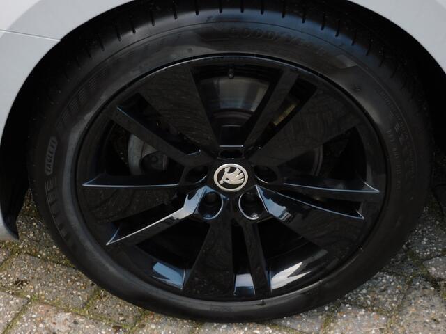Skoda SUPERB Combi 1.5 TSI ACT Sportline Business 1e EIGENAAR! DEALERONDERHOUDEN! CARPLAY/ANDROID! MEMORYSEAT! STOELVERWARMING! TREKHAAK!