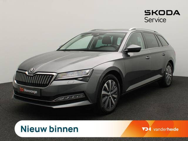 Skoda SUPERB Combi 1.4 TSI iV Business Edition Plus 218PK DSG SOH 93%, Trekhaak, Adaptieve Cruise Control, Matrix LED-Verlichting, Achteruitrijcamera, Keyless, Navi, Stoelverwarming voor en achter, 17" LM Velgen