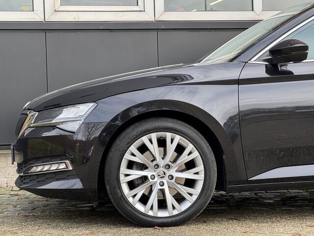 Skoda SUPERB Combi 1.5TSI Style Business/Trekh/leer/Alcantara/Elek stoel/Camera/Sto