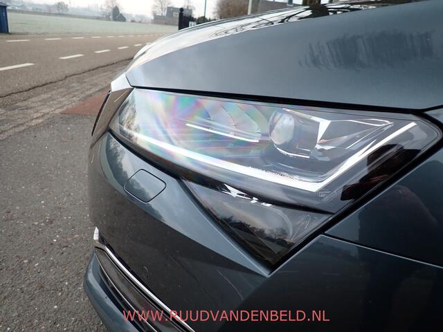 Skoda SUPERB Combi 1.4TSI iV LAURIN&KLEMENT SPORTLEER/MEMORY/TREKHAAK/APPLE CARPLAY
