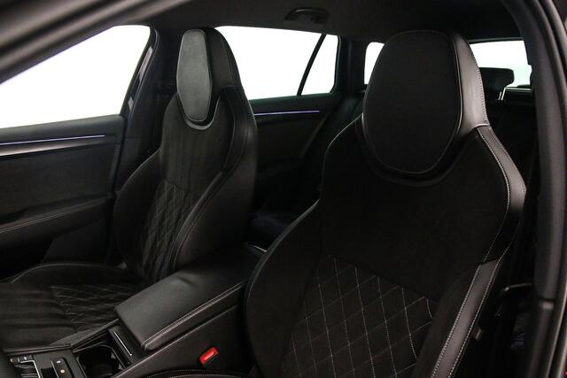 Skoda SUPERB Combi Sportline Business 1.5 TSI 150pk DSG Automaat Adaptive cruise control, Elektrische achterklep, Achteruitrijcamera, Navigatie, LED matrix koplampen