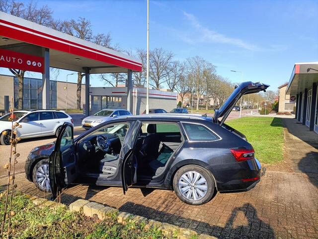 Skoda SUPERB Combi 1.4 TSi PHEV, Navi,ACC,Tiptr,Trekhaak