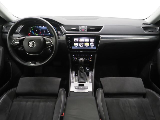 Skoda SUPERB Combi 1.4 TSI iV 218PK Style | Massage | Trekhaak | Canton | 360 | Keyless | Adaptive Cruise | Memory | Carplay