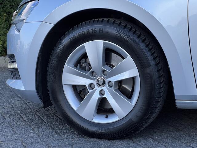 Skoda SUPERB Combi 1.5 TSI DSG AUT. Business Edition CARPLAY | TREKH | CRUISE | NAV | DAB | PDC | LMV