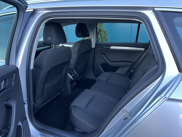 Skoda SUPERB Combi 1.5 TSI DSG AUT. Business Edition CARPLAY | TREKH | CRUISE | NAV | DAB | PDC | LMV