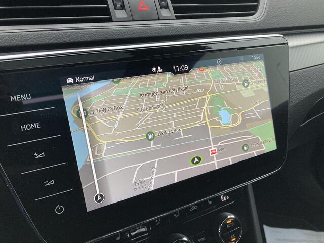 Skoda SUPERB 1.4TSI iV 160kW/218PK Sportline DSG · Panoramadak · Trekhaak · 360°Camera + Parkeersensoren