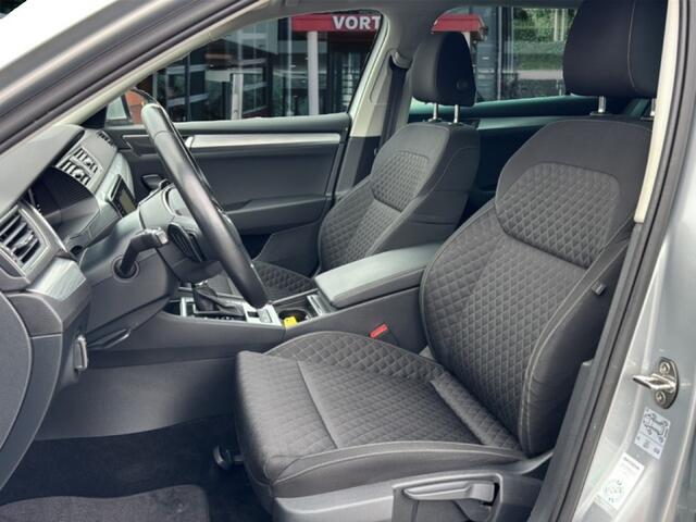 Skoda SUPERB 1.4 TSI DSG AMBITION TREKHAAK/CAMERA/STOEL+STUURVERW/NAVI