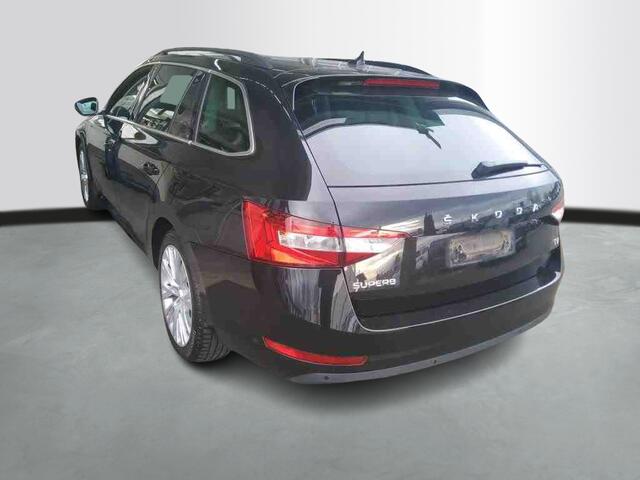 Skoda SUPERB Combi 1.4 TSI iV 218pk PHEV Business Plus / Panoramadak / Trekhaak / Alcantara / Wordt Verwacht