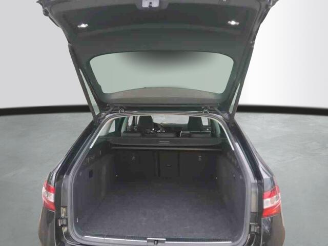 Skoda SUPERB Combi 1.4 TSI iV 218pk PHEV Business Plus / Panoramadak / Trekhaak / Alcantara / Wordt Verwacht