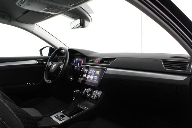 Skoda SUPERB Combi 2.0 TDI Business Edition Automaat/Camera/Adaptive Cruise Control (ACC)...