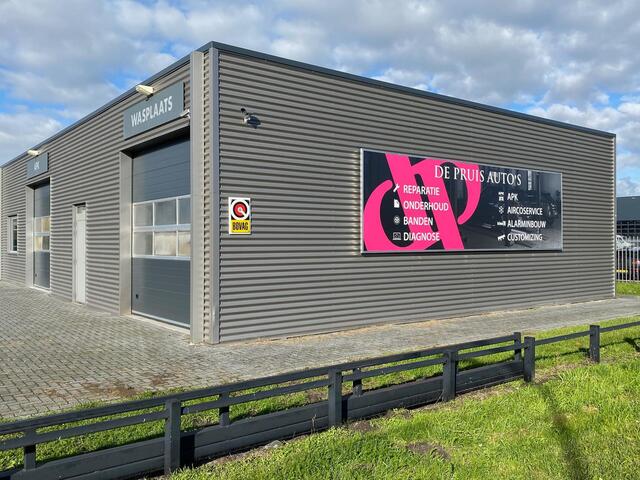 Skoda SUPERB Combi 2.0 TSI 4x4 Sportline Business 280pk Panodak 19inch Sportstoel Navigatie Trekhaak