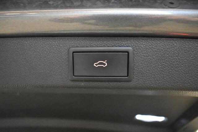 Skoda SUPERB 1.4 TSI iV Style Vol leder 360ºCam El aKlep + Trekh Dhoek