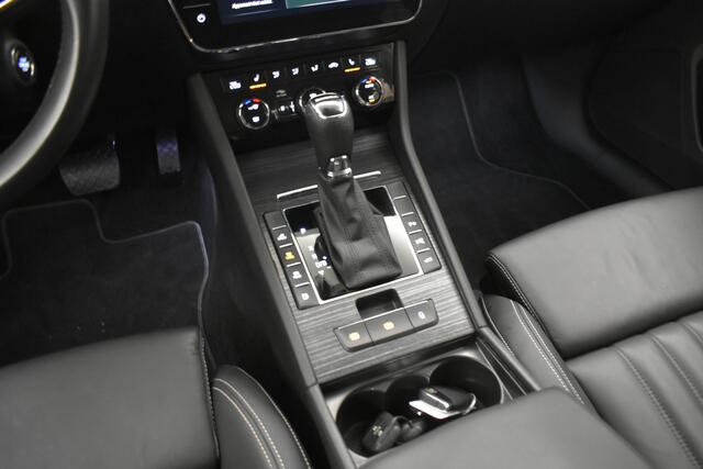 Skoda SUPERB 1.4 TSI iV Style Vol leder 360ºCam El aKlep + Trekh Dhoek