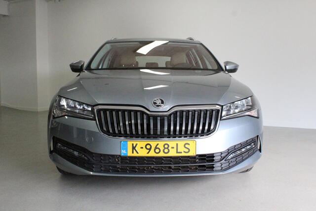 Skoda SUPERB Combi 1.5 TSI ACT Business Edition | STOEL-VERW | LMV | PDC-A | NAVIGATIE | DAB-RADIO | CARPLAY | CRUISE | LED |