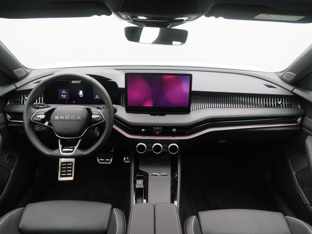 Skoda SUPERB 1.5 TSi 204 Pk PHEV Sportline Business | Panoramadak | Leder | Trekhaak | Canton Audio | Stoel Massage | 360° Camera | 19 Inch | 6.608 Km !!